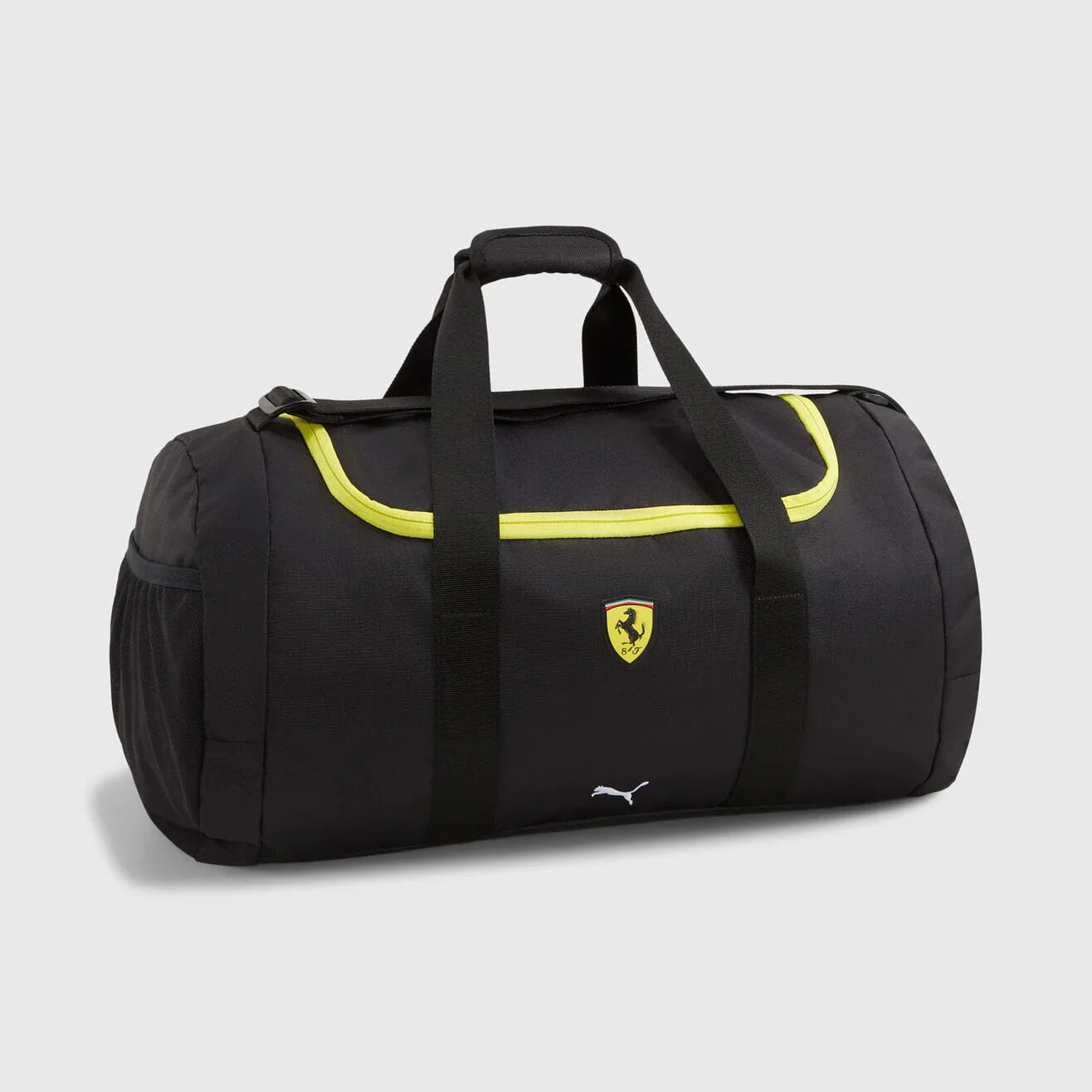 Borsa da viaggio nera Scuderia Ferrari F1 Team 2024